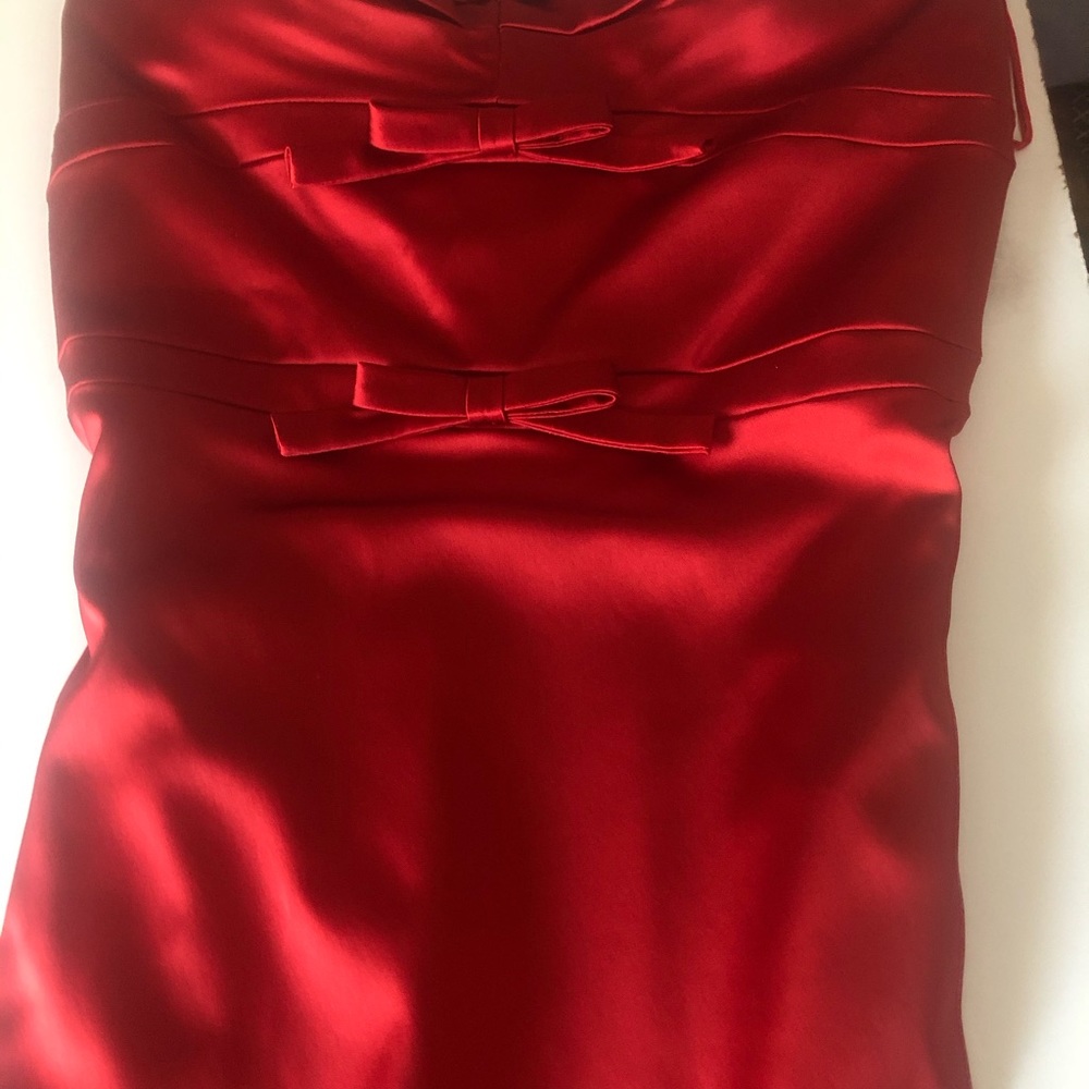 Dress - Picture 2 of 2
